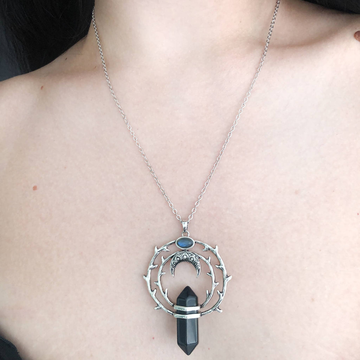 Thorn Necklace: Obsidian