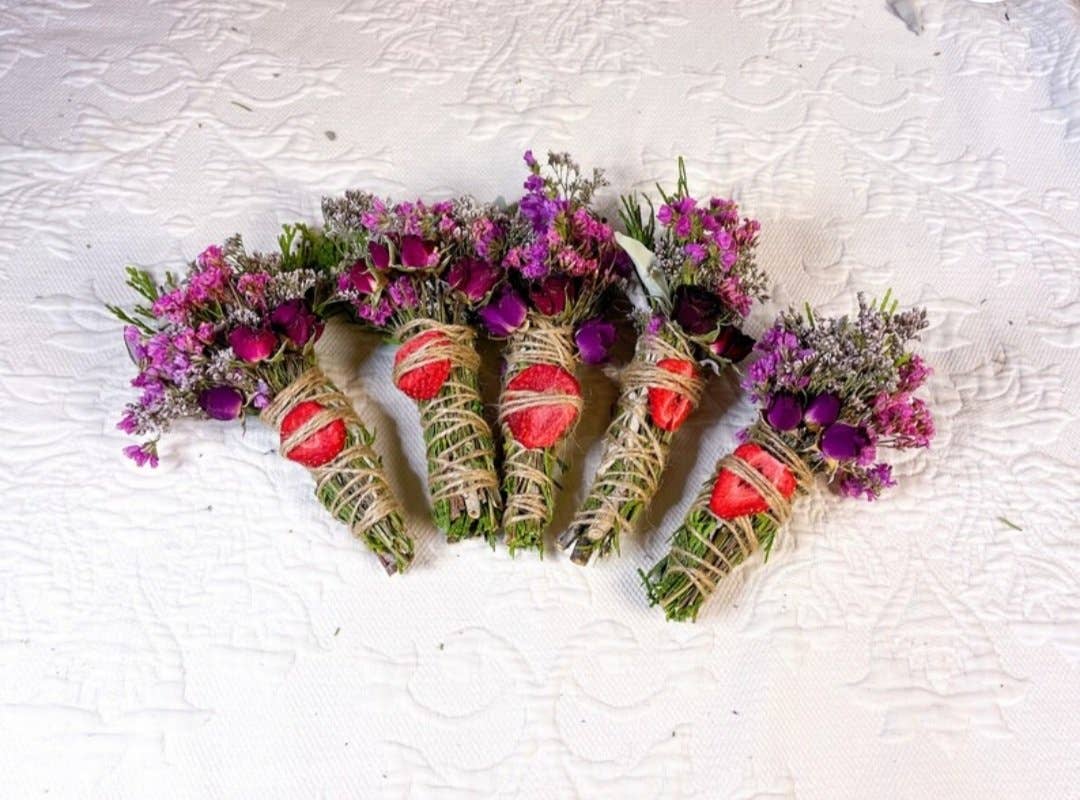 Cedar, Sage, &amp; Strawberry Cleansing Bundle
