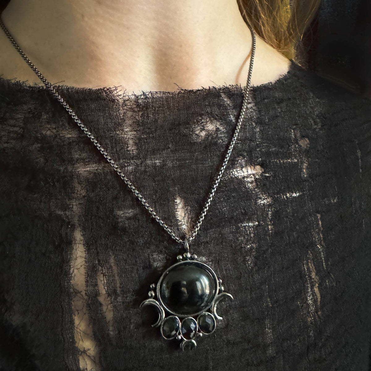 The Priestess Necklace - Obsidian