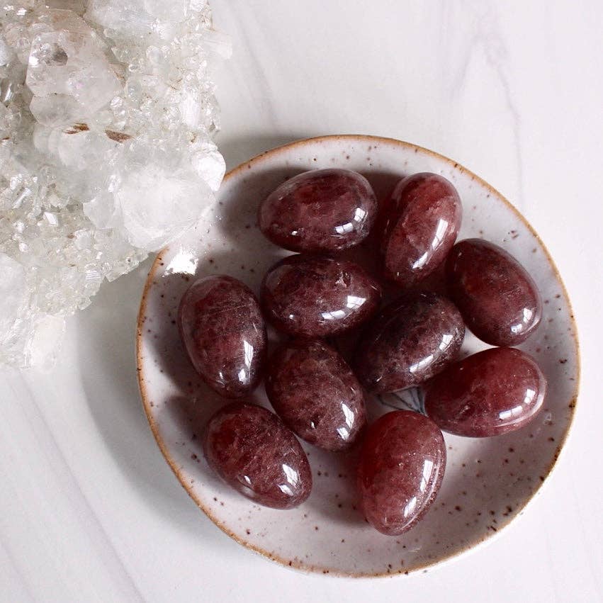 Strawberry Quartz Mini Egg