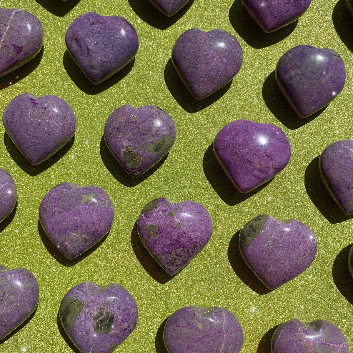 Stichtite Hearts