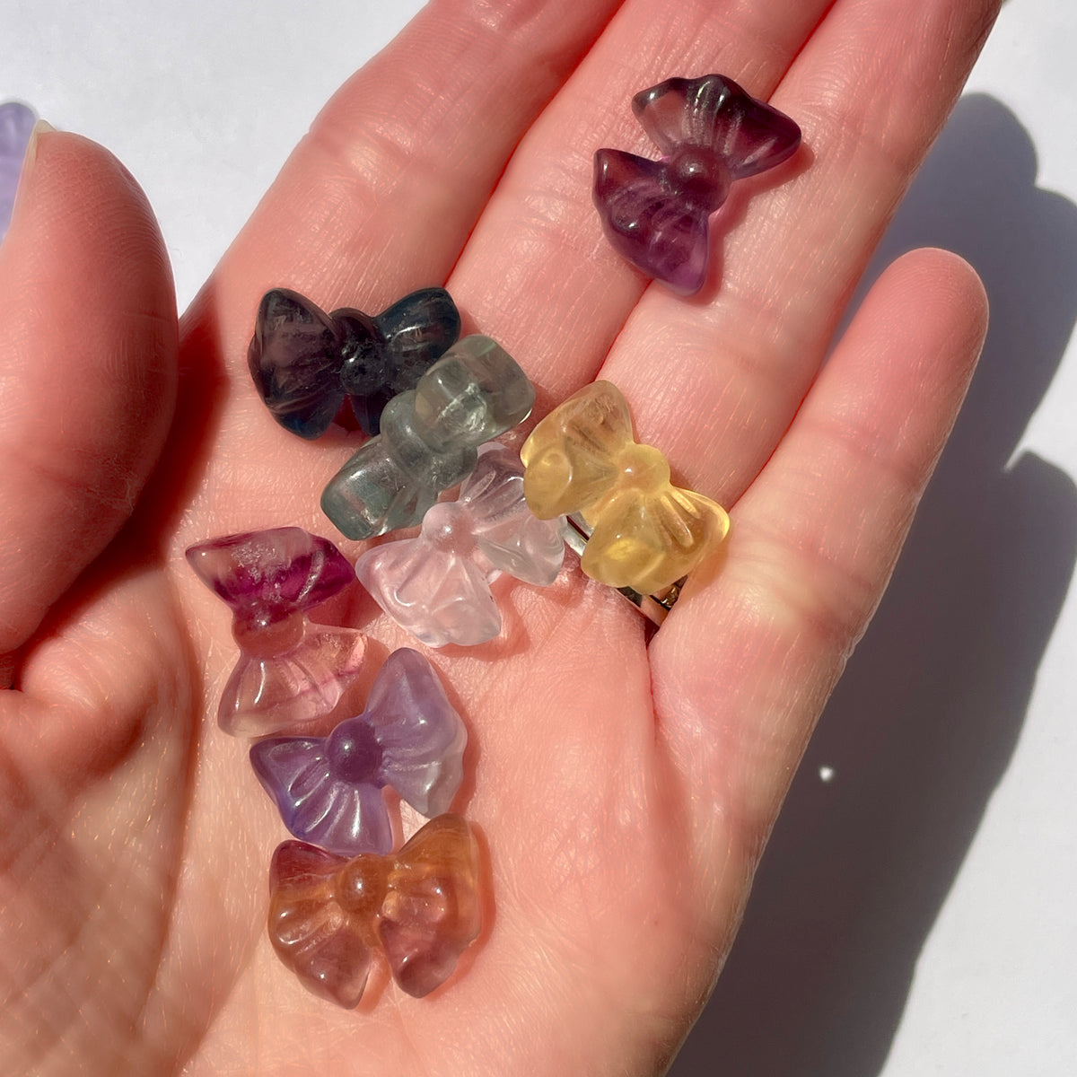 Fluorite Bow Carvings - Mini