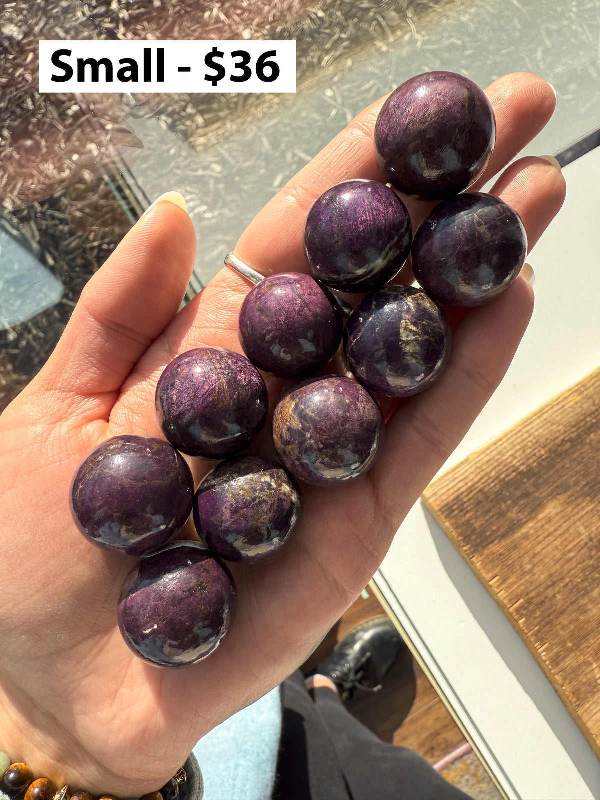 Purpurite Spheres