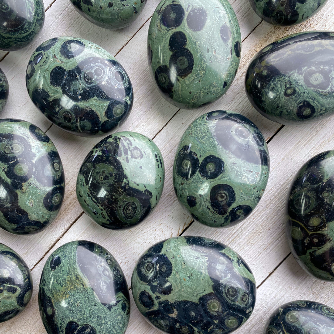 Kambaba Jasper Palm Stones