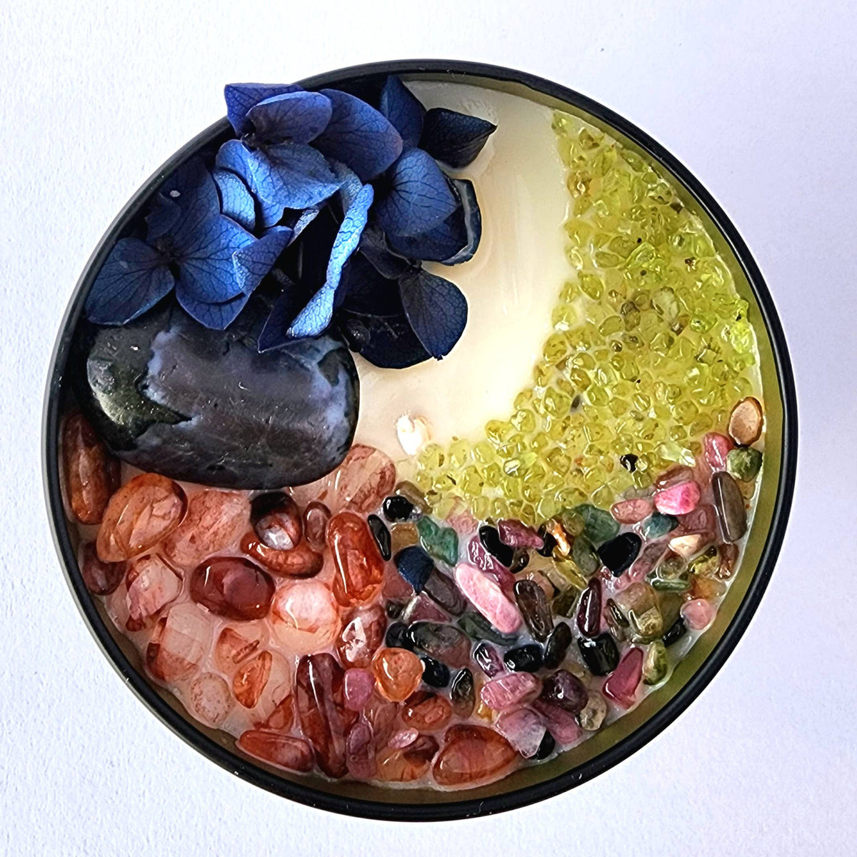 I Am Magic • 8oz Soy Crystal Candle