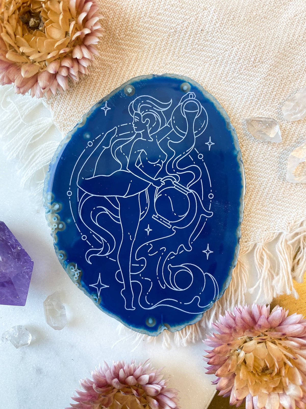 Aquarius Zodiac Symbol Agate Slice