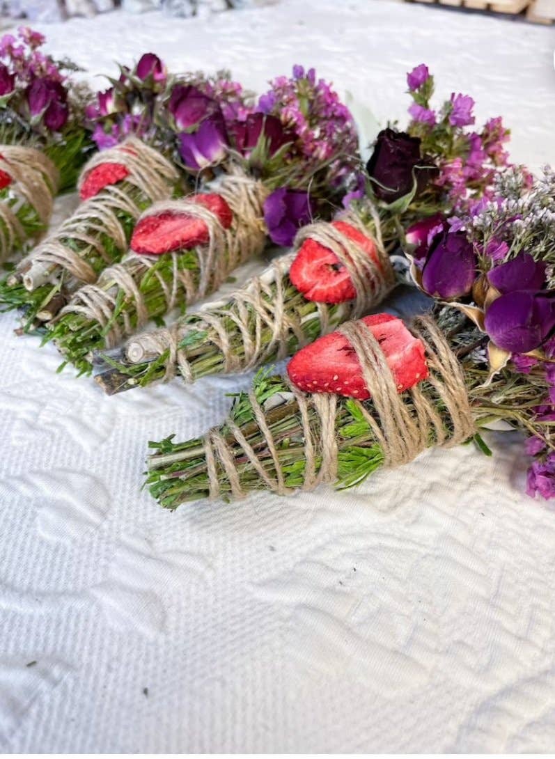 Cedar, Sage, &amp; Strawberry Cleansing Bundle