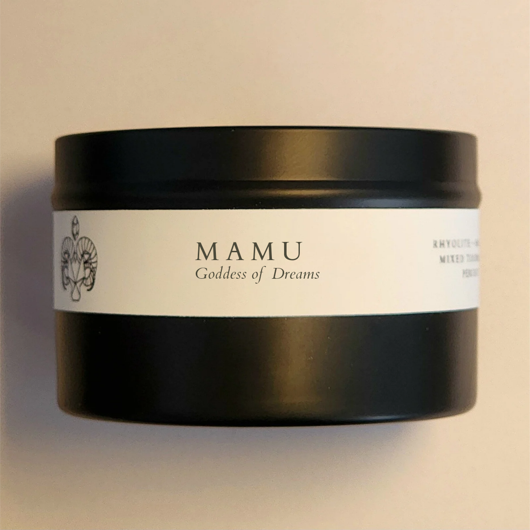 Mamu (Goddess of Dreams) • 8oz Soy Crystal Candle
