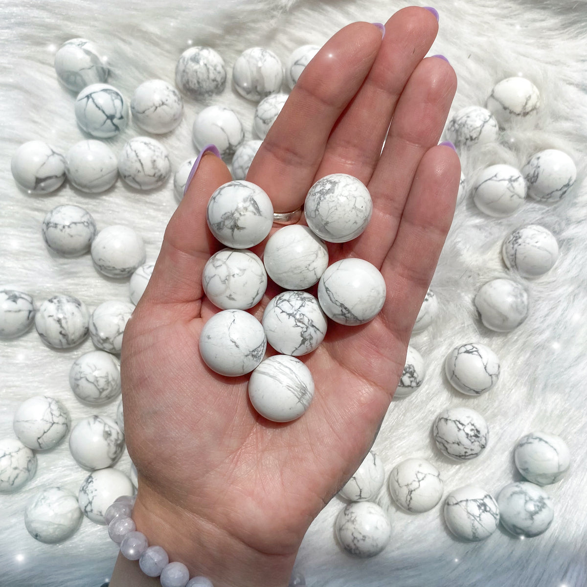 Howlite Mini Spheres