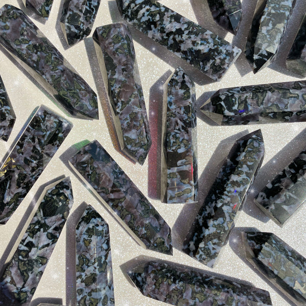 Stone Point Indigo Indigo Gabbro Points - Rocks with Sass